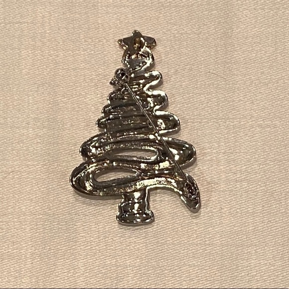 🎄Brooch: Silver Christmas Tree with a Gold Star on Top of it! - Picture 2 of 2